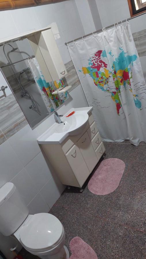 Zamboanguita  Shenanigans Glamping Resort מראה חיצוני תמונה